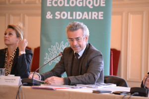 Le maire de Tours Emmanuel Denis a rappelé l'importance de poursuivre les efforts dans la transition écologique face à la hausse du coût de l'énergie 