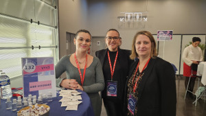 Lucile MORHANGE, Justine BOUTARD et Marie DE YESUS (crédit-photo Ligaya MORLAND)