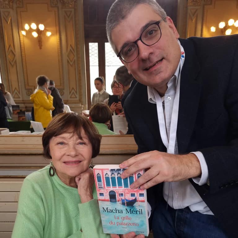 Photo avec Macha Méril - Salon du Livre de Tours à l'Opéra - Crédits photo : Guillaume Colombat - 4 novembre 2023