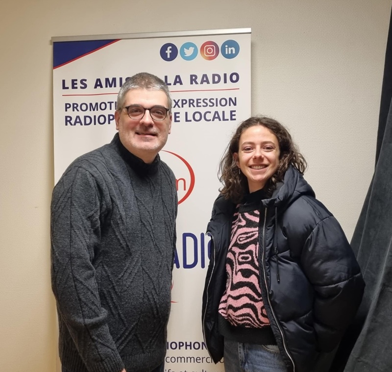 Photo avec Alice Barbier - Studios de CITERADIO - Crédits photo : Guillaume Colombat - 7 janvier 2025