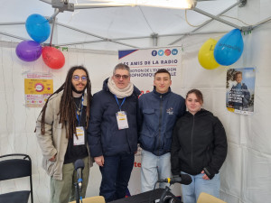 photo de Raphaël, Guillaume et M. Desborbes et Melle. Agrès