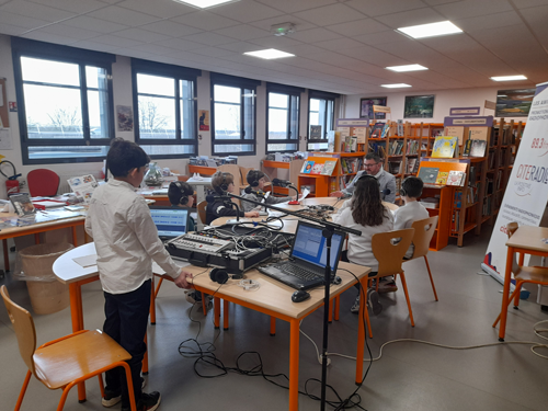 Apprentis-journalistes---Collège-Val-de-l-Indre-Monts-060225