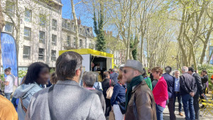foule présente lors de l'inauguration
