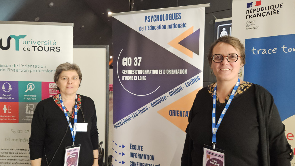 1 Géraldine MIGNE et Elise LESOBRE (creédit-photo Ligaya MORLAND)