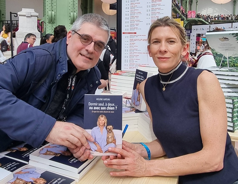 Photo avec Hélène Gateau - Festival du Livre de Paris - Crédits photo : Guillaume Colombat - 18 avril 2026